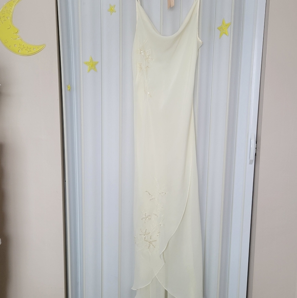 NWOT- La Vie En Rose Ivory Near-Sheer Maxi Nightdress-SZ L - Picture 2 of 15